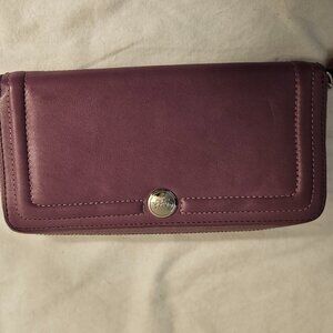 Coach Original Classic lite Purple Accordian Long Zip Wallet